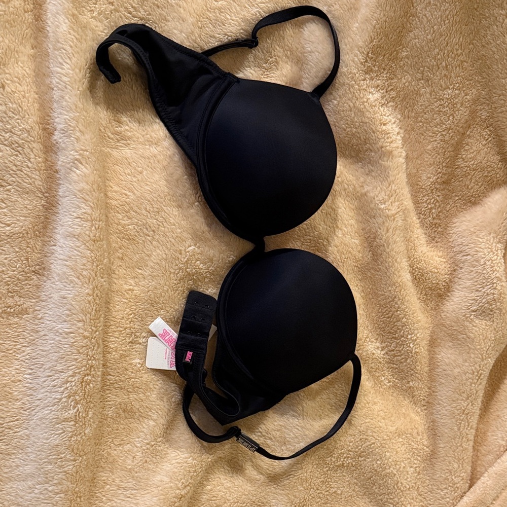 PINK Victoria's Secret Black Super Push Bra